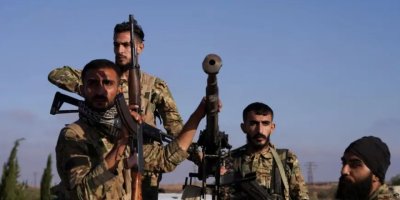 Suriyeli askerler Türk kışlalarını kullanacak