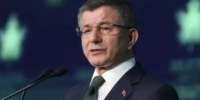 Davutoğlu: Esad, 'Birlikte Kuzey Irak'a girelim, bitirelim bu işi' dedi