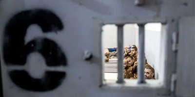 Wall Street Journal: IŞİD cezaevleri ve kampları kırılgan Suriye’de patlamaya hazır