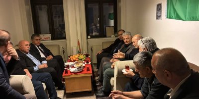 PWK Heyeti Kopenhag'da KOMKAR'ı Ziyaret Etti