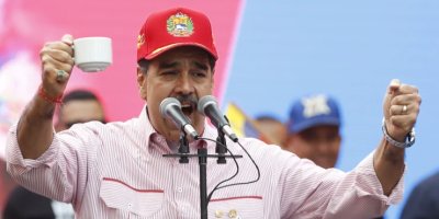 Maduro, ABD'yle müzakereye açık: Petrol istiyorlarsa hazırız