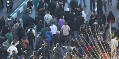 Rustem Mahmud: İran ve 'umutsuzların' ayaklanması