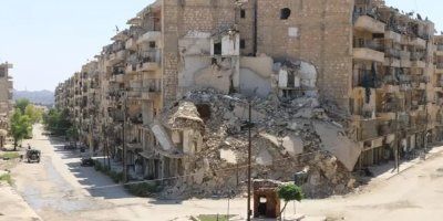 Suriye Ordusu Halep'te Kürt Mahallelerinde Sokağa Çıkma Yasağı İlan Etti