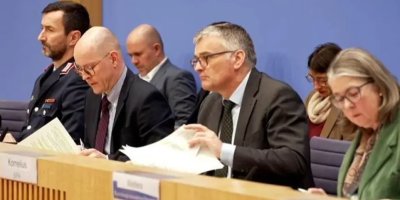 Almanya’dan Suriye’deki yeni yönetime Kürt şartı