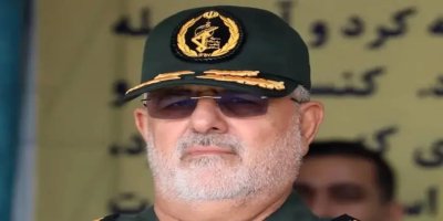 İran Devrim Muhafızları: ABD ve İsrail'i herhangi bir yanlış hesap yapmalarına karşı uyarıyoruz