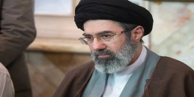 Müctebe Hamaney’den ilk açıklama