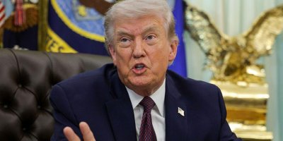 Trump: İranlı göstericilere, Kürt milisler üzerinden çok sayıda silah gönderdik