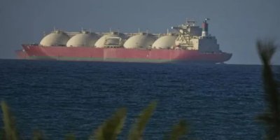 ABD’nin Hürmüz ablukası başladı. Trump: “Yaklaşan İran gemilerini yok edeceğiz”