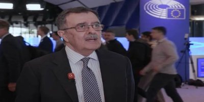 Komala lideri: Federalizm İran’ın geleceği için en uygun model