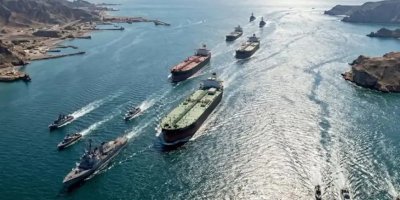 İran duyurdu: Hürmüz Boğazı açıldı!