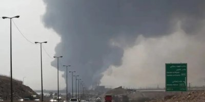 Fox News: ABD Ordusu İran’da Keşm ve Bandar Abbas’ı Vurdu