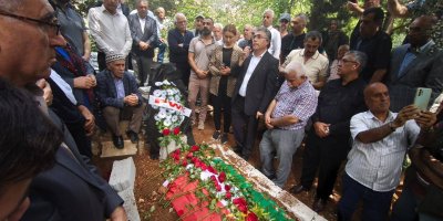 Eyyüp Alacabey’ın Cenazesi Kitlesel Bir Katılımla Derik’te Toprağa Verildi