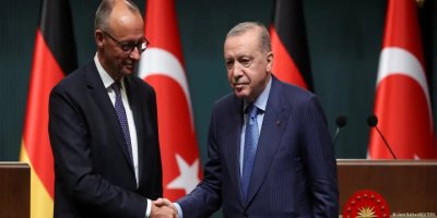 SPD'den Merz'e NATO zirvesi öncesinde kritik Türkiye çağrısı