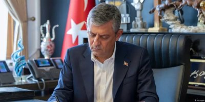 YENİ Parti kuruldu, Özgür Özel oy birliğiyle Genel Başkan