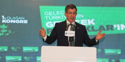 Ahmet Davutoğlu siyaseti bıraktı, Gelecek Partisi feshedildi