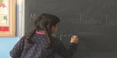 Suriye Eğitim Bakanlığı’ndan Kürtçe eğitim kararı