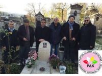 Dr. Abdurahman Qasimlo Kahraman Pêşmergenin Mücadelesinde Yaşıyor