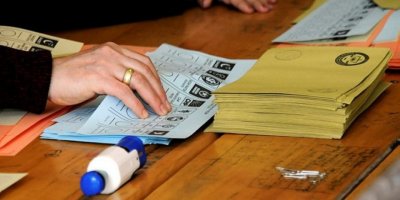 Seçim ve Kendine Yabancılaşmak