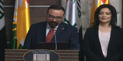 Hristiyan bakan Kürtçe ve Keldanice ant içti