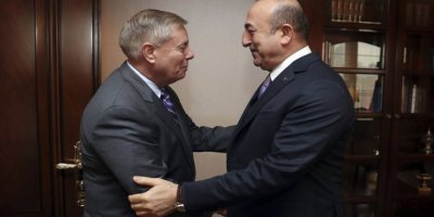 ABD'li senatör Lindsay Graham'dan Çavuşoğlu'na telefon