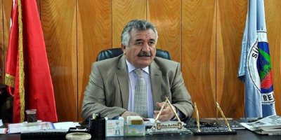 Selim Sadak gözaltına alındı