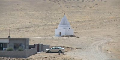 Ezidilerin kutsal mekanları yenileniyor