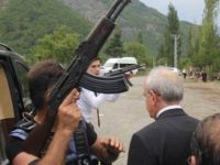 CHP Genel Başkanı konvoyuna silahlı saldırı