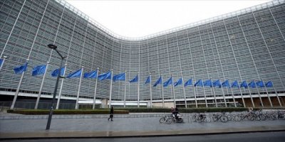 “ Türkiye'nin Suriye'de kurmak istediği güvenli bölgeye mali yardım yapmayacağız”