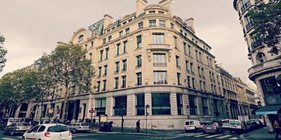 Paris'te bölge belediye başkanı Suriyeli Kürtlere 200 bin euro yardım yapılacağını duyurdu