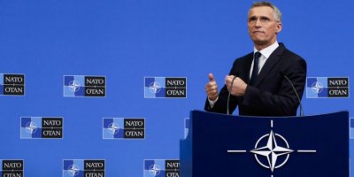 Stoltenberg: AB Avrupa'yı koruyamaz