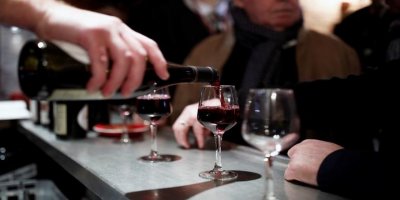 ABD'den Fransa'ya 'yüzde 100' gümrük vergisi misillemesi: Şarap ve peynir listenin başında