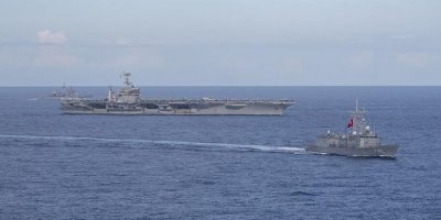 ABD uçak gemisine Türk fırkateynleri eşlik etti