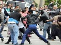 'Kürt olduğumuz için göze batıyoruz'