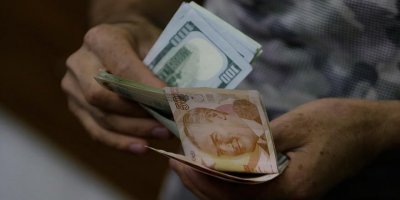 Dolar/TL kritik seviyeyi aştı