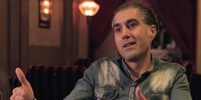 Kürt yönetmen Dosky: ‘Dedemin kaleşnikofu vardı, benim kameram’