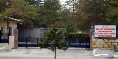 Cezaevi'nde 'işkence' iddiası: 'Tutukluların el ve ayaklarını kırdılar'