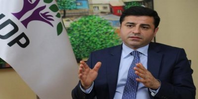 DEMİRTAŞ: HDP DEVLET PARTİSİ OLMADIĞI İÇİN ‘TÜRKİYE PARTİSİ DEĞİLSİN’ DENİLİYOR’
