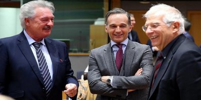 AB Libya'ya silah satışı ambargosunu kontrol etmek için Akdeniz'de yeni bir operasyon başlatıyor