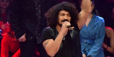 'Kürtçe isteğim hep reddedildi, canlı yayını bekledim'