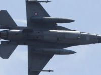 Türk jetleri Suriye'de YPG'yi vurdu